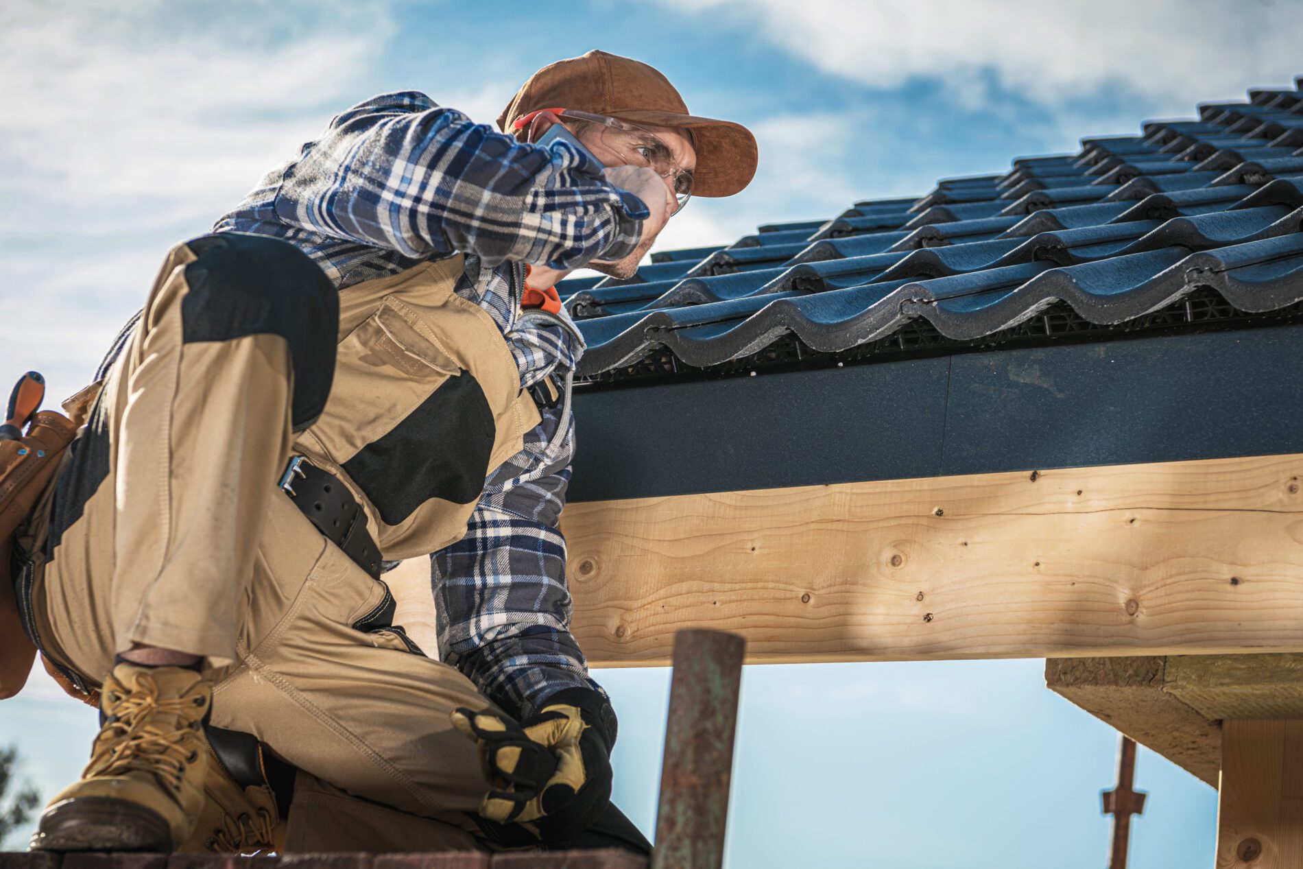 #1 Best Dallas Residential Roofing Contractors - Dobson 