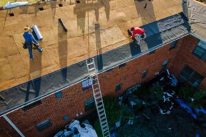 5 Benefits of Hiring Roofing Companies in Garland TX for Your Next Project