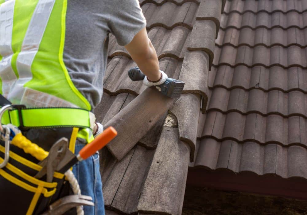 Minor Roof Repair - Roofing Repair Fix You Should Know